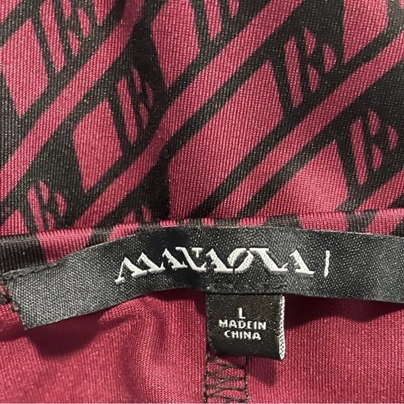 Manaola Sleeveless Dress - Picture 3 of 5